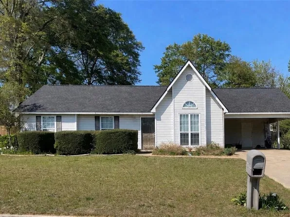 103 Eric Dr, Bonaire, GA 31005