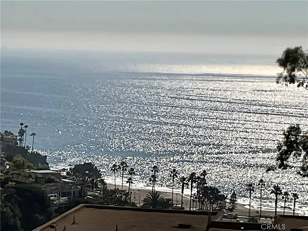 2 bed, 2.5 bath, 1737 sqft, $6,500 — Photo 1