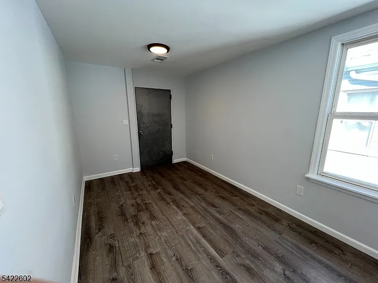 389 Myrtle Ave #2 — Photo 4