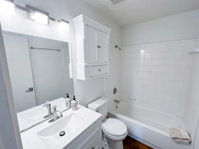 5902 Greengate Dr #A — Photo 7
