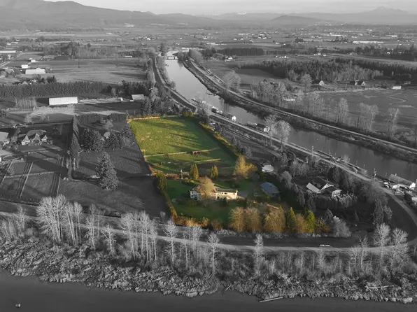 14531 Charlier Rd, Pitt Meadows, BC V3Y 2T8