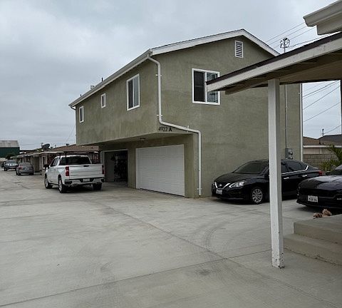 2nd image of 4922 Santa Ana St #A