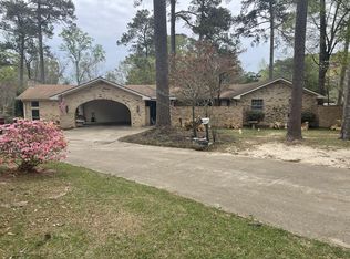 1427 Old Amy Rd, Laurel, MS 39440