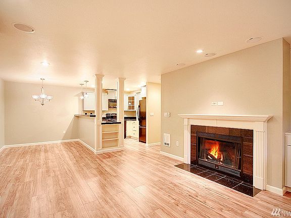 5th image of 13209 Newcastle Way APT A106