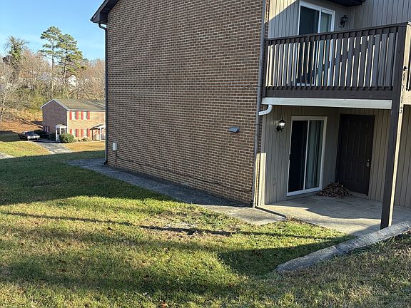 4th image of 1713 Ellis Ct