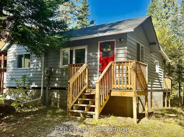 61 Robert Rd W, Huntsville, ON P1H 2J4