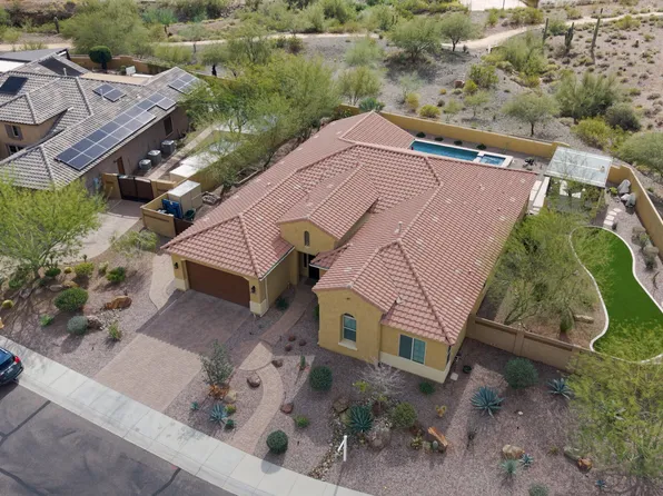 909 W SPUR Drive, Phoenix, AZ 85085