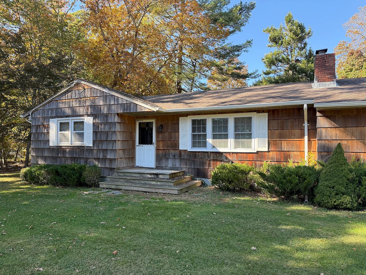 17 Ram Island Rd, Shelter Island, NY 11964 | Zillow