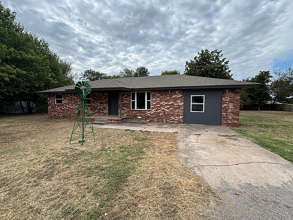 2nd image of 14820 W Funston Dr