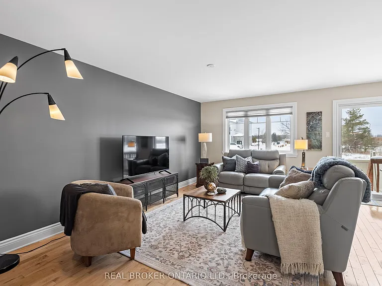 336 Twilight Ave — Photo 13