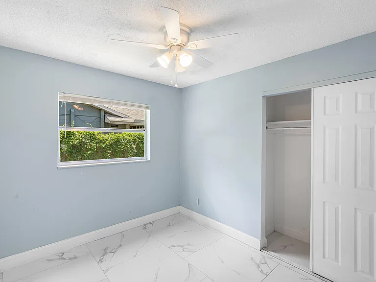2137 San Jose Blvd — Photo 8