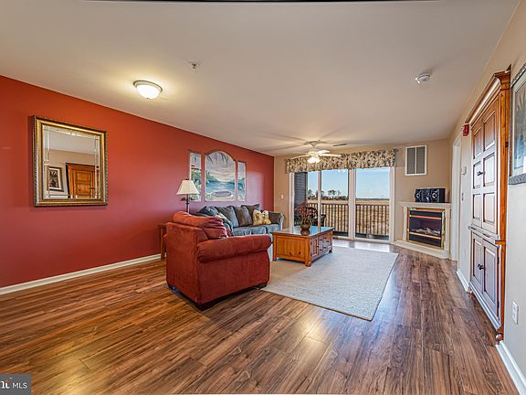 5th image of 37448 Pettinaro Dr Unit 5603