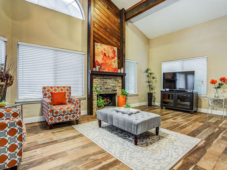 821-dublin-dr-richardson-tx-201-High-Res-8.jpg