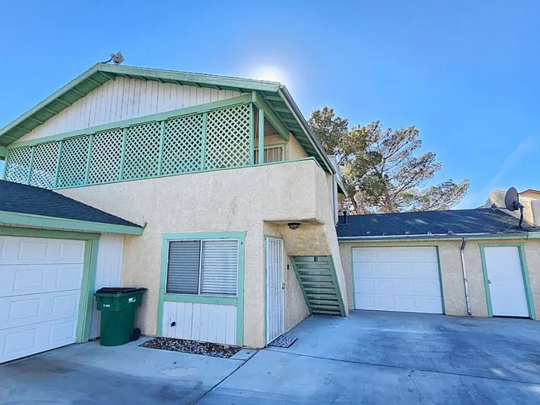 933 Perdew Ave #C — Photo 9