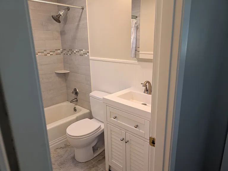 5 Poplar Ln #5D — Photo 2