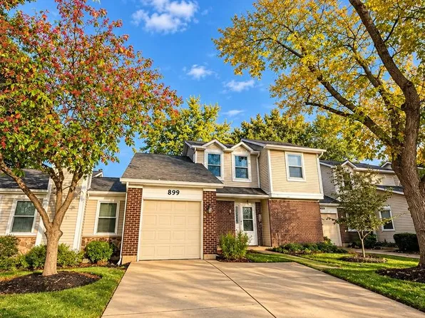 899 Colony Lake Dr, Schaumburg, IL 60194
