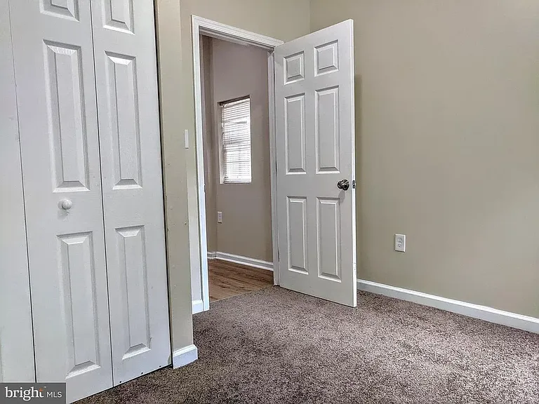 2444 Druid Hill Ave — Photo 23