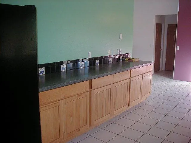 3 bed, 2.0 bath, 1686 sqft, $1,999 — Photo 3