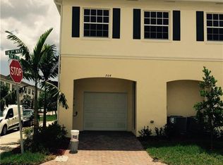 724 SW 2nd Way, Pompano Beach, FL 33060