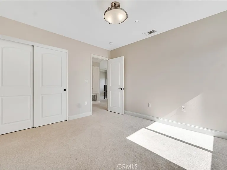 32174 Beachlake Ln — Photo 15
