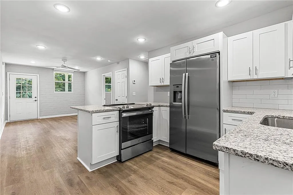 1 bed, 630 sqft, $1,400 — Photo 3