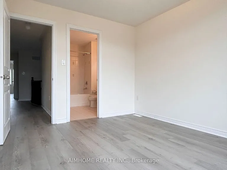 202 Harbord St — Photo 26