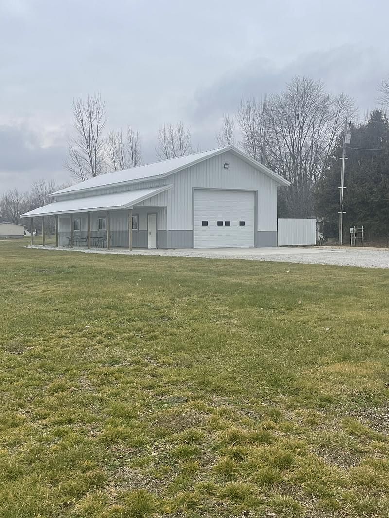 11 Watertown Rd, Sandusky, MI 48471 Zillow