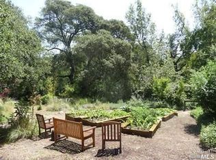 1347 Tilton Rd, Sebastopol, CA 95472