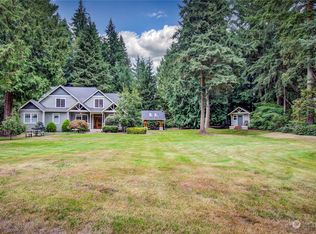 472 NE Oyster Point Dr, Poulsbo, WA 98370