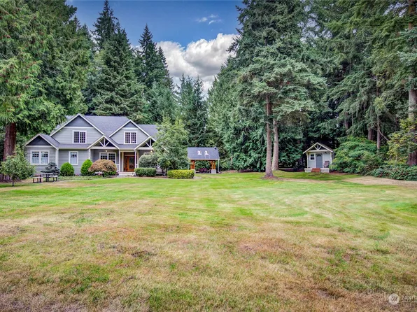 472 NE Oyster Point Drive, Poulsbo, WA 98370