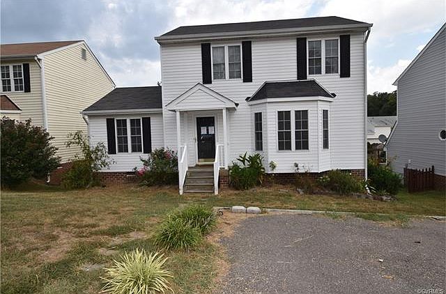 1st image of 13718 Village View Dr