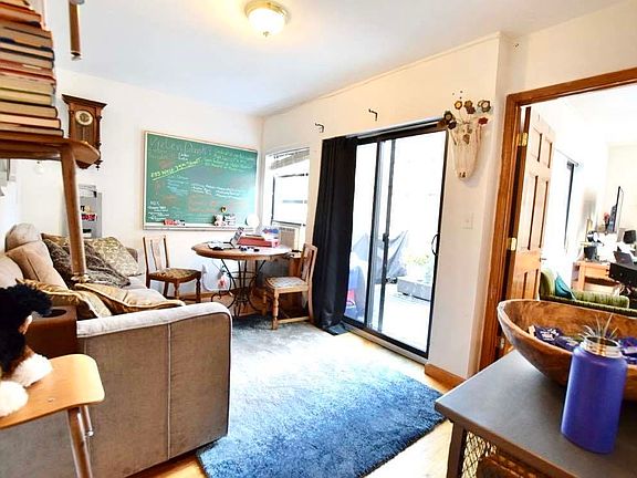 2nd image of 255 W 75th St APT 6G