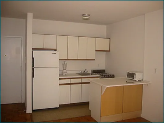 Rented by Brown Harris Stevens | media 10