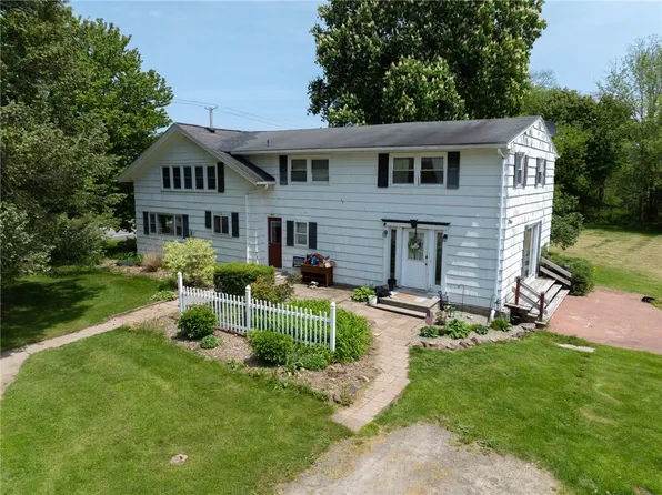 3287 Brockport Spencerport Rd, Spencerport, NY 14559
