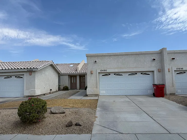 10690 E 35th Pl — Photo 3