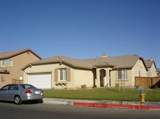 12922 Dos Palmas Rd, Victorville, CA 92392