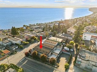 15093 Buena Vista Ave, White Rock, BC V4B 1Y1