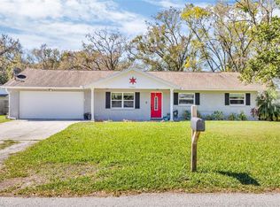 17002 Melba Ln, Lutz, FL 33549