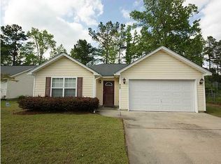 427 Robin Dr, Goose Creek, SC 29445
