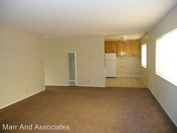 3rd image of 3806 39th Ave APT 4