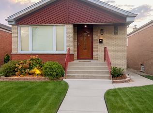 5148 S Nordica Ave, Chicago, IL 60638