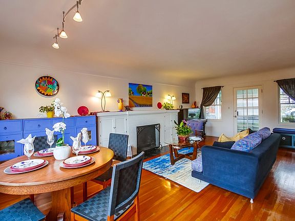 3rd image of 3866 Belmont Ave