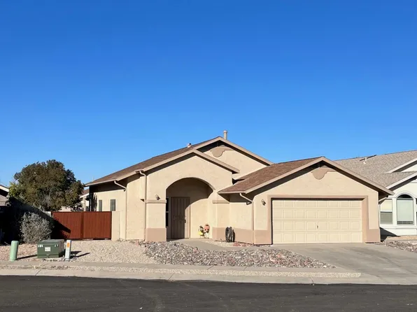 2560 W Blaine Ct, Tucson, AZ 85745