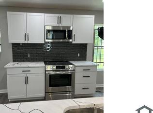 10525 Fairland Dr, Houston, TX 77051