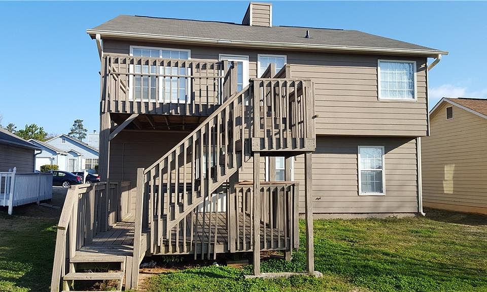 2nd image of 854 Shoal Ct