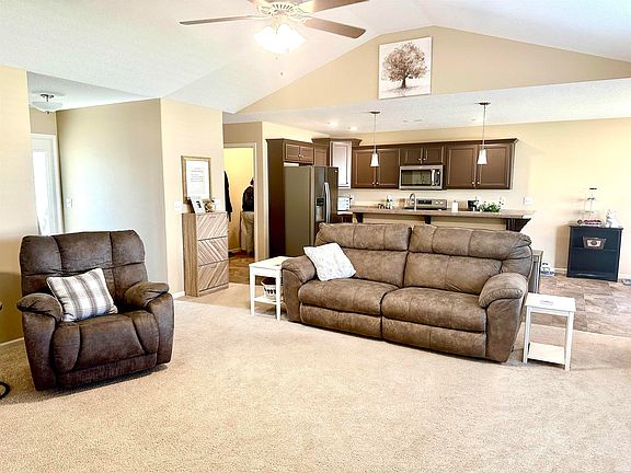 5th image of 3100 S Paule Dr
