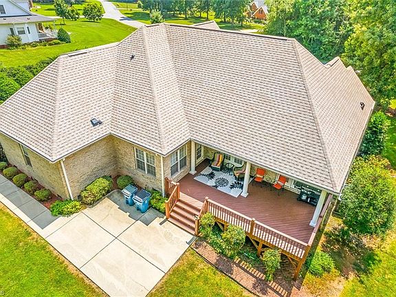 5th image of 3629 Summit Lakes Dr