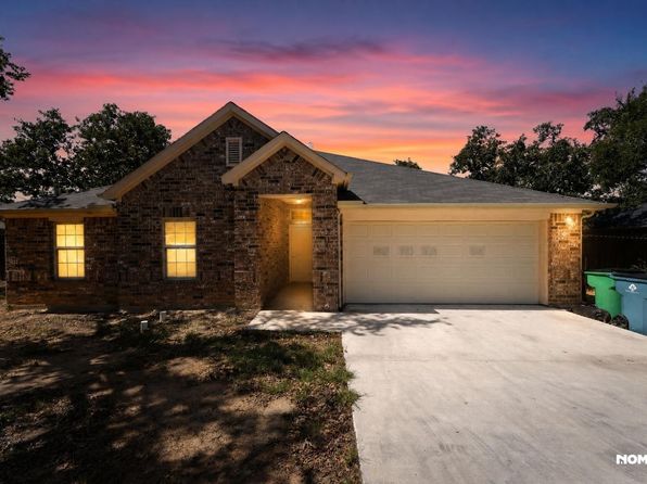 205 Shady Oaks Dr
