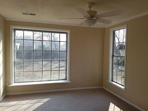 4th image of 6741 Tommie Ln
