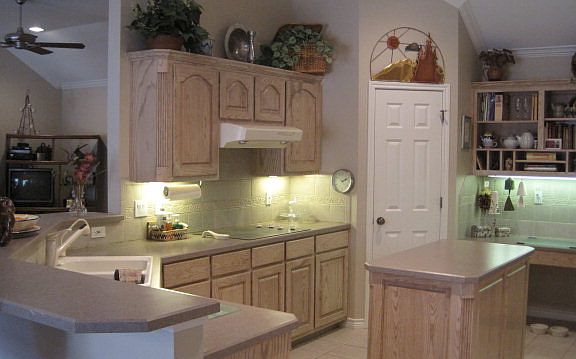 3rd image of 9 Dolores Ct